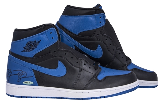 Michael Jordan Signed Pair of 1985 Air Jordan Is Royal Blue Sneakers (UDA) 